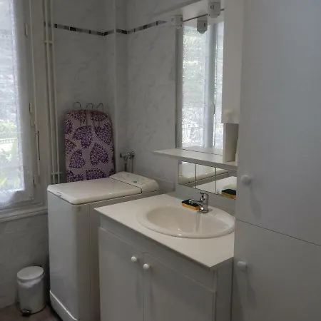 Le Nid Apartment *